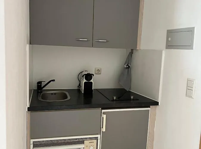 Cityapartment Im 33. Stock Aparthotel 3*