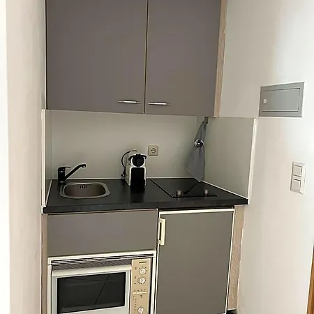 Aparthotel Cityapartment Im 33. Stock 3*