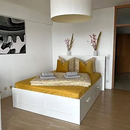 Cityapartment Im 33. Stock Augsburg